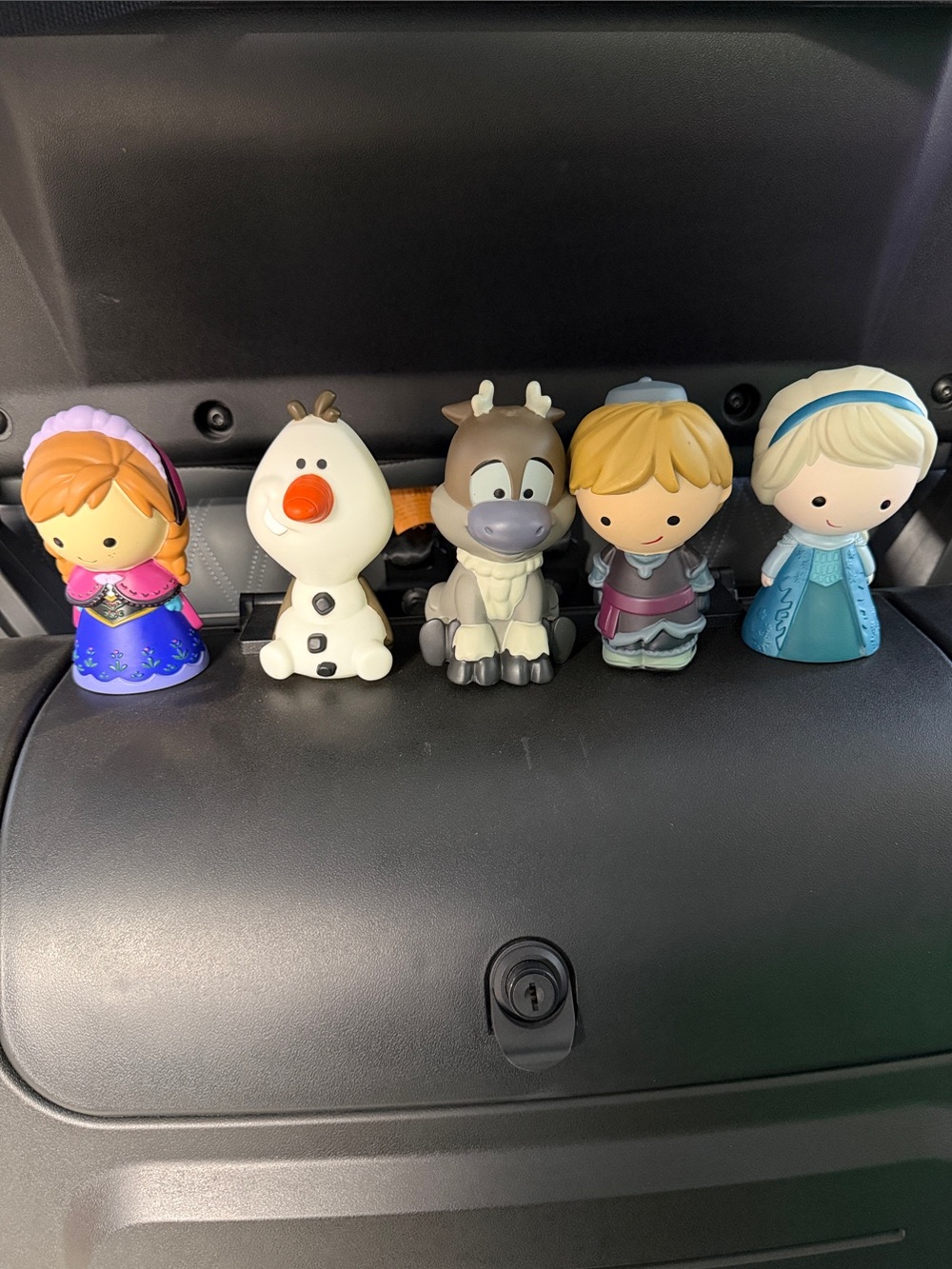 Frozen character bath toys